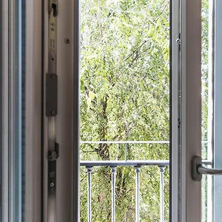 Italianway Easy - Raffaello Sanzio 17 Apartament *