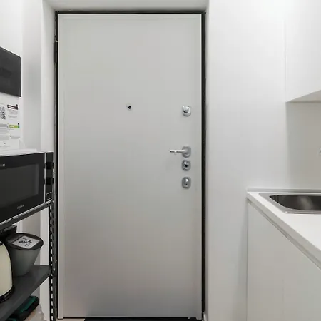 Italianway Easy - Raffaello Sanzio 17 Apartament *