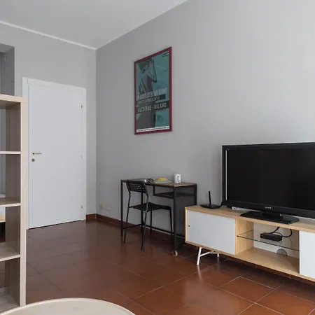Italianway Easy - Sanfelice 10 Apartamento Milán
