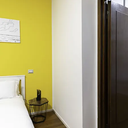 Italianway Easy - Piceno 44 Milaan