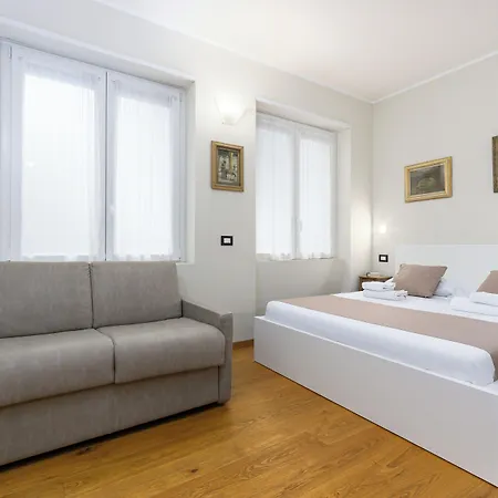 Casa Da Cadorna Apartment *