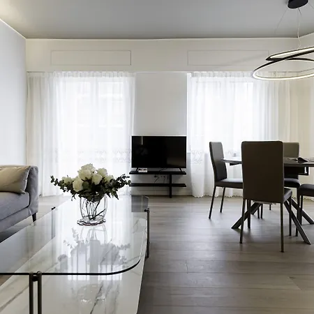 Italianway - Transiti 20 * Milan