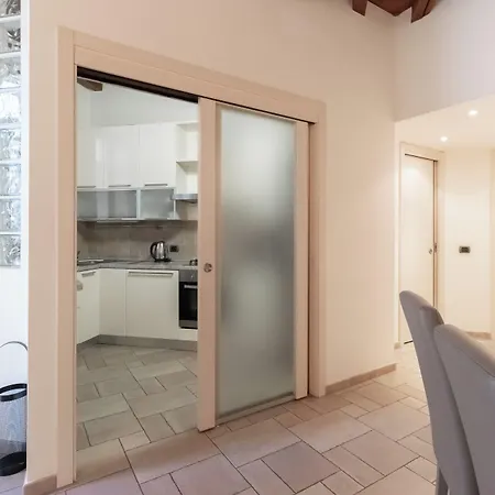 Italianway Easy - Muratori 8 Apartament *