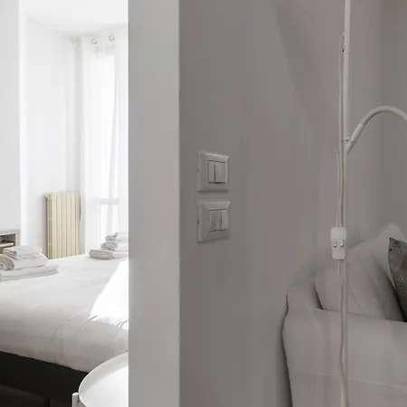 Italianway Comfort - Della Palla 5 アパート ミラノ