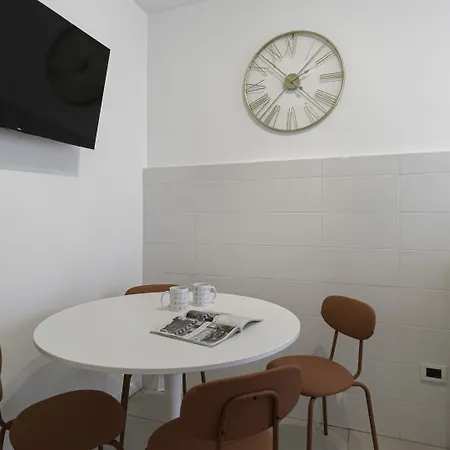 Apartment Italianway Comfort - Confalonieri 11 Milan