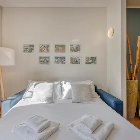 Apartament Elegant Self Check-in Metro To Duomo 12 *