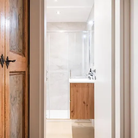 Easylife - - Carpoforo 5 - Brera * Milano