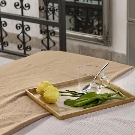 Daire La Corte Milanese - Bocconi, Navigli & Duomo Milano