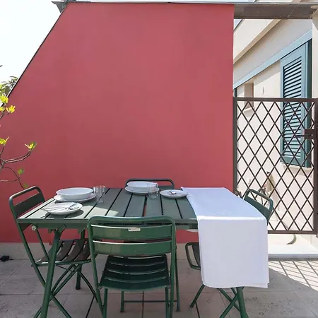 شقة Urban With Private Terrace ميلان