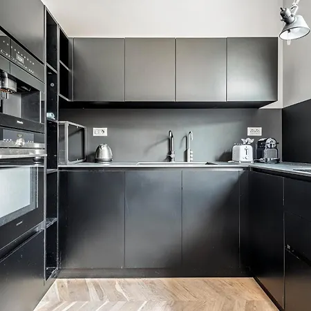 Dhome Pantano - Velasca Tower *