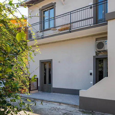 Habesha Flats - A Quiet Retreat Just Steps From The Metro M1 *