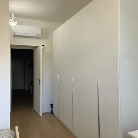 Glamour House Moscova מילאנו