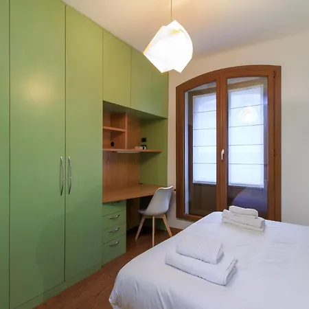 I-host Porta Romana - Sabotino Appartement