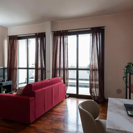 Bridge Cruise Terrace