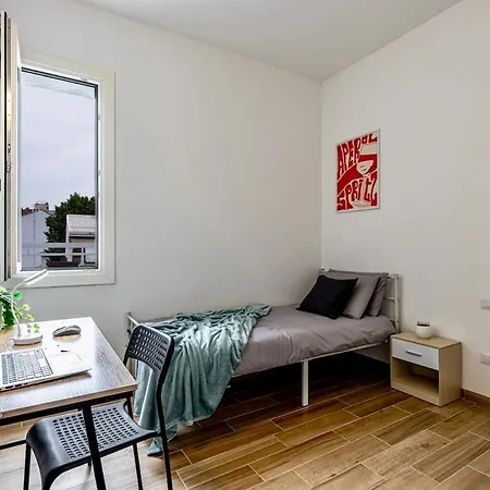 דירה Entire 24 7 Check-in Wi-fi מילאנו