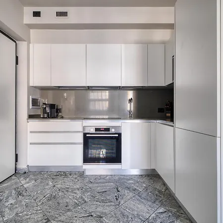 Daire Station - Big Flat Milano