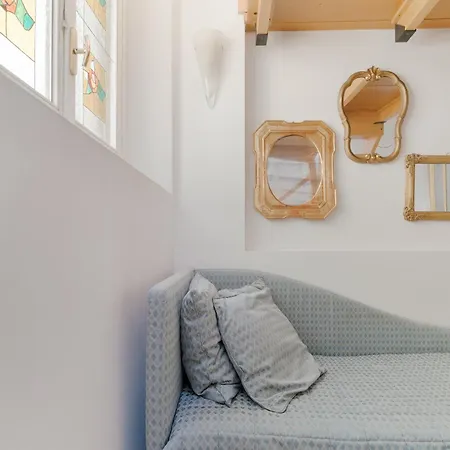 Appartement Guesthost - Arco Della Pace *