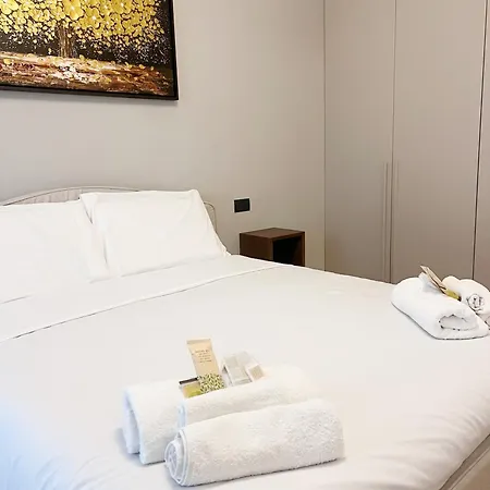 Apartment Vivare - The Fifth Milan