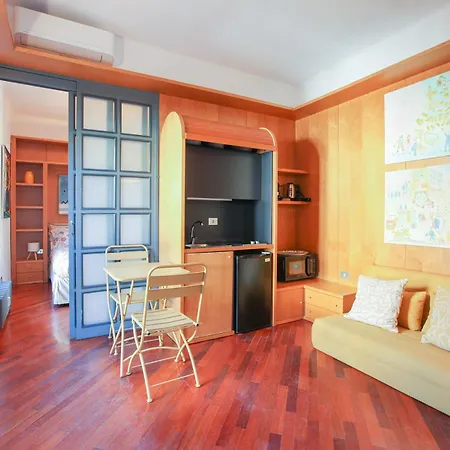 Romantic Nest In The Heart Of Brera Apartman *