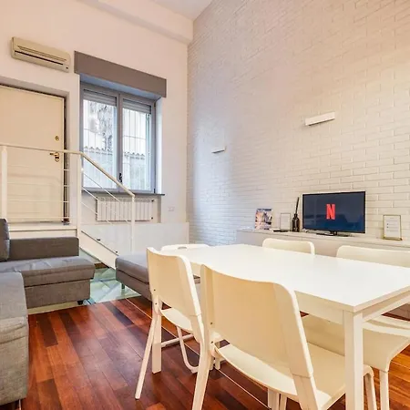 Urban Loft Porta Nuova - Bosco Verticale * Milán