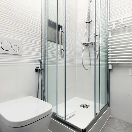 Piola M2-centrale, Ampio E Moderno Apartmán *