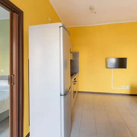 Guesthost - Piccola Bicocca Comfy Flat Апартаменты *