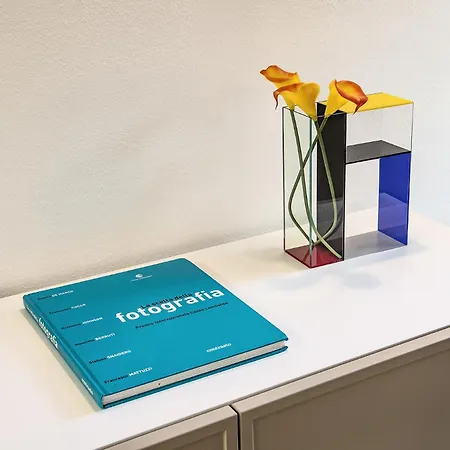 Daire La Corte Milanese - Bocconi, Navigli & Duomo *