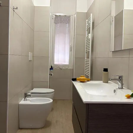 Attico A Corsico - Navigli E San Siro A 15 Minuti מילאנו