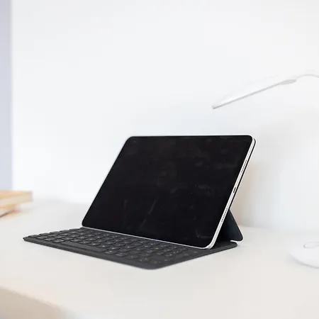 Duomo 10 Minutes Walk- Modern Design شقة ميلان