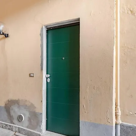 0015 - Navigli - M2 Line Flat Apartment