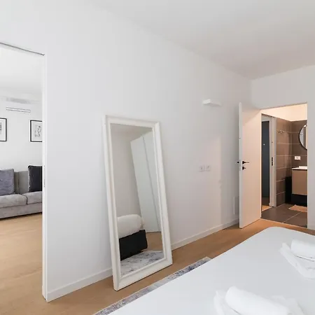 Appartement Guesthost - Modern Near Porta Venezia *