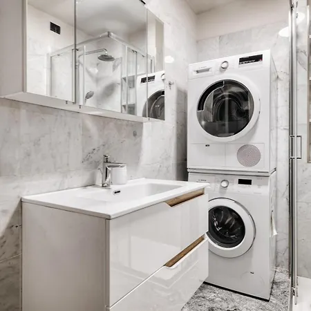 Station - Big Flat *