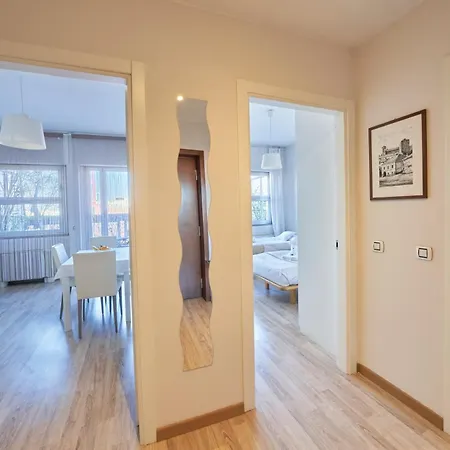 דירה Attico Con Terrazzo - - Duomo 10min מילאנו