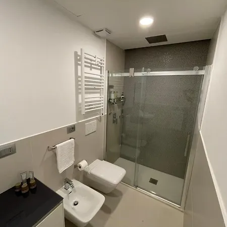 Modern Flat Historical Center Colonne San Lorenzo Navigli Апартаменты *