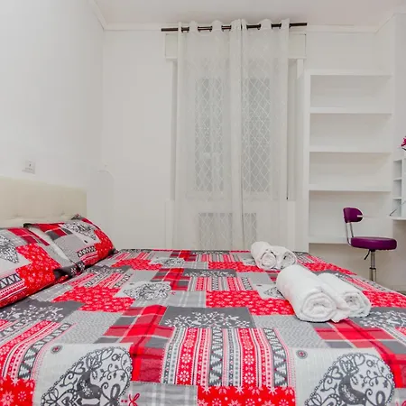 Lugano S&s Home, Moderna E Tranquilla, Vicino Al Centro Di Milano, Con Parcheggio Gratuito Esterno アパート