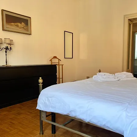 شقة Prestigious 3 Bedrooms, 8 Guest, Centre Porta Romana