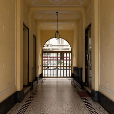 Apartamento Affascinante In Citta Studi *