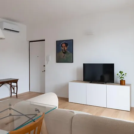 Apartman Luminoso Trilocale Con Ampio Terrazzo - Mirable Pm Milánó