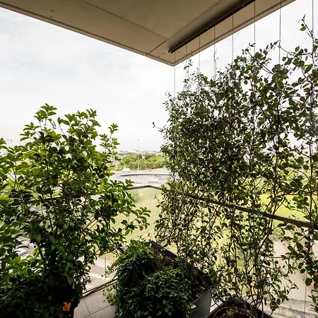 Vivare - The Fifth Apartment *