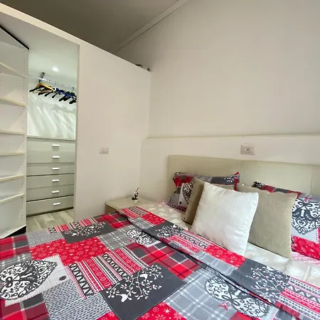 アパート Lugano S&s Home, Moderna E Tranquilla, Vicino Al Centro Di Milano, Con Parcheggio Gratuito Esterno ミラノ