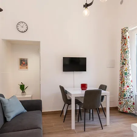 Habesha Flats - A Quiet Retreat Just Steps From The Metro M1 Apartmán Milán