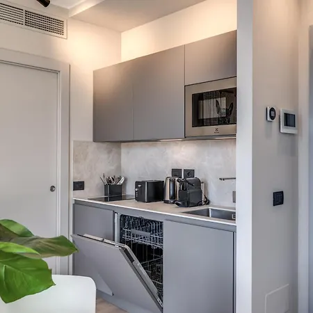 Seety Porta Romana Corte Apartament *