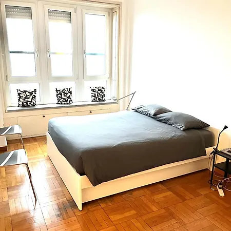 Monolocale Con Vista Su 13 Floor * Milano