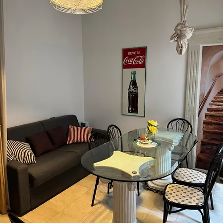 Гостевой дом Real Duomo Palace Mono De Luxe