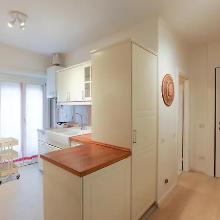 Hacca Collection - Charming 1-br In Cool Porta Venezia Διαμέρισμα