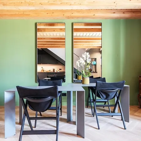 Splendido Ultimo Piano Vista Duomo 밀라노