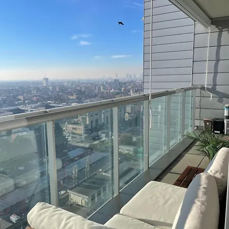 Skyline15-elegant Panoramic Apartment-metro M1- Only 20 Minutes From Cathedral * 米兰