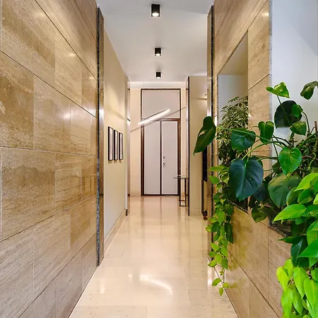 Duomo Wonderful For 6 Milano