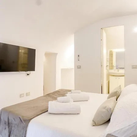 Apartman San Babila Elegant Duplex - Design District *