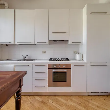 Cozy Living - Navigli & Darsena Апартаменты
